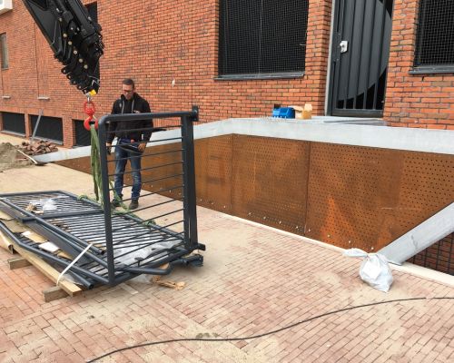 Hekwerk plaatsen