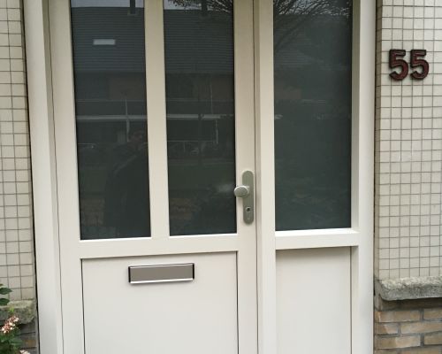 Voordeur kozijn